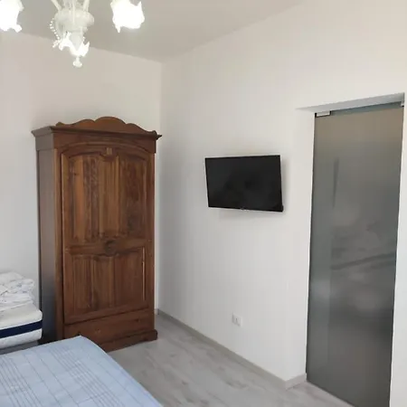 A Casa Di Flavia Апартаменты *
